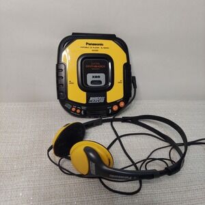 Panasonic ShockWave Portable CD Player SL-SW405 Yellow Vintage 1998 XBS Works